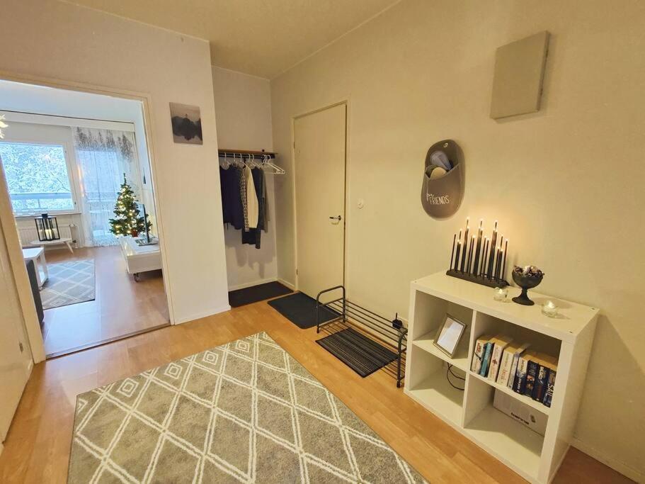 Spacious Apartment With Balcony And Free Wifi Рованіемі Екстер'єр фото